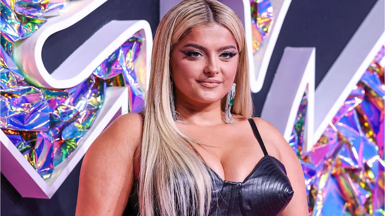 US-Star Bebe Rexha erhebt schwere Vorwürfe gegen Lufthansa-Mitarbeiter