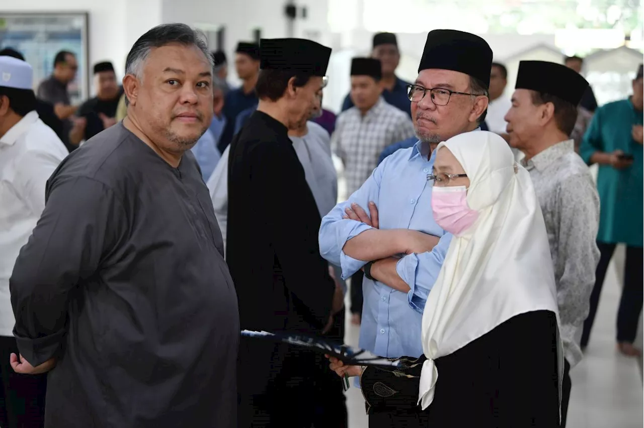 Rozaid's death like losing a family member, says Anwar