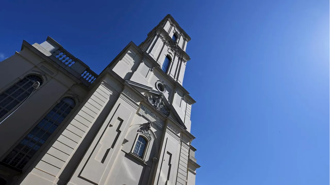 Bundespräsident eröffnet Potsdams Garnisonkirchturm: Besuche ab Freitag möglich