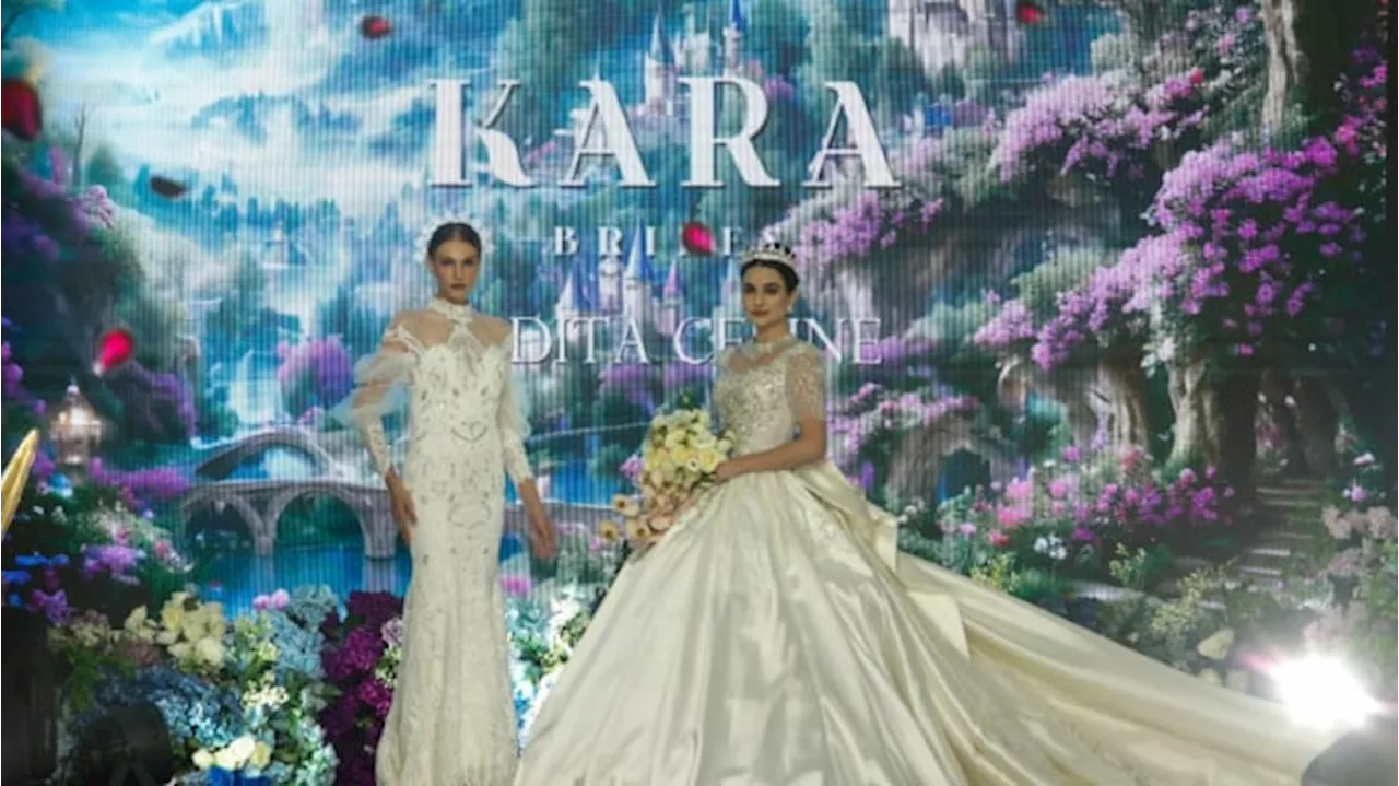 Tren Gaun Pengantin 2025, Mewah, Seksi, dan Penuh Pesona di Kara Brides Expo