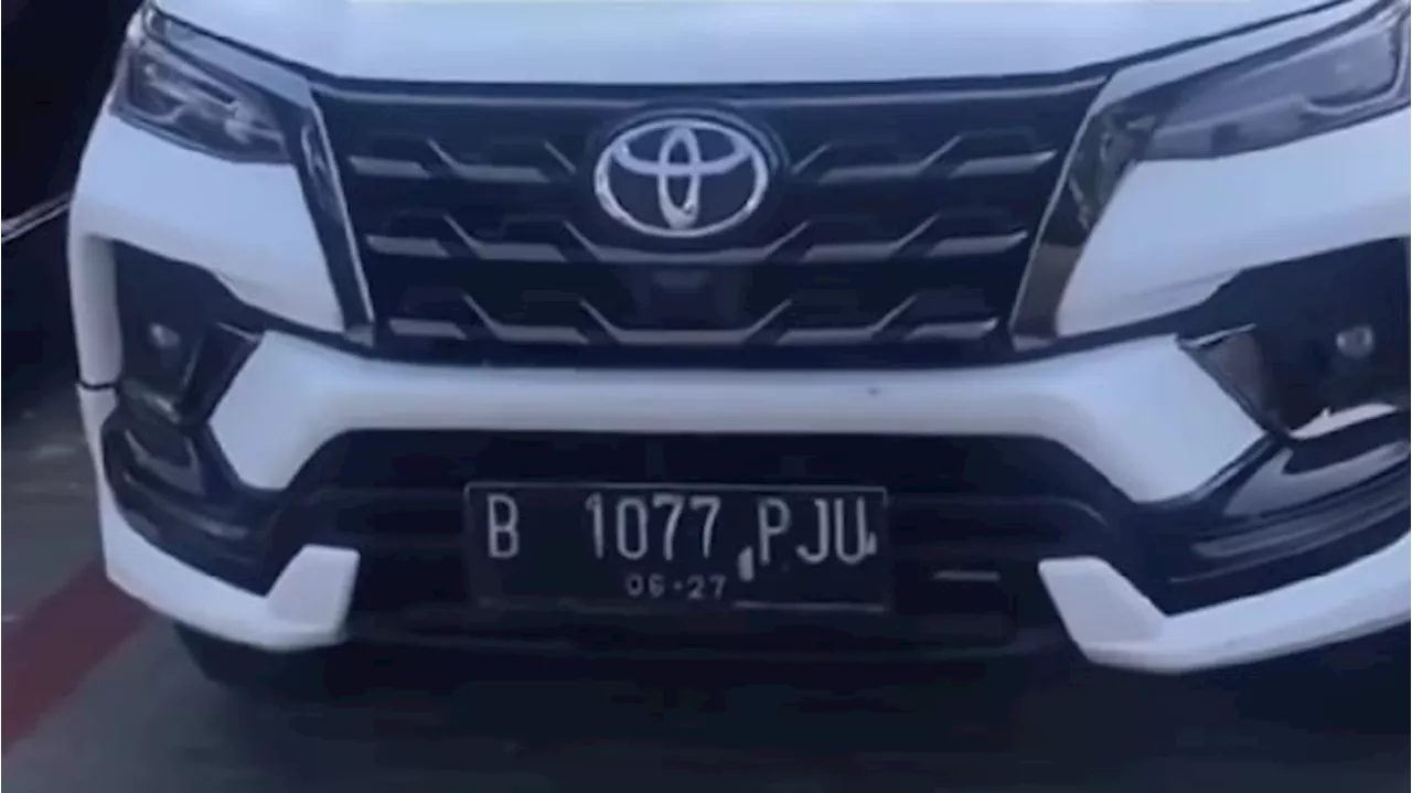 Viral Pemilik Fortuner Dibuat Terkejut Gara-gara Pelat Nomor