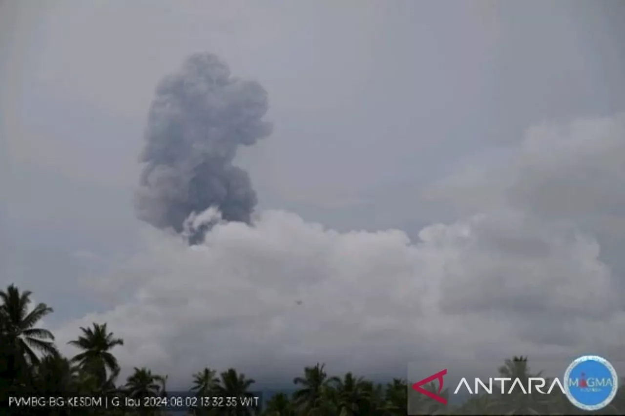 Gunung Ibu meletus enam kali beruntun hari ini, Zona bahaya 4 km