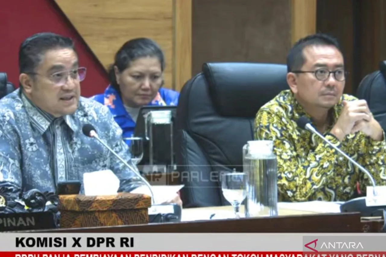 Komisi X DPR minta pemerintah ubah sistem penerimaan siswa baru