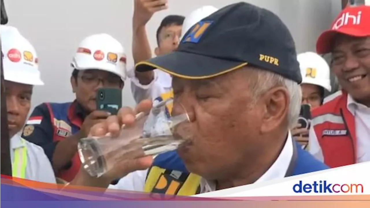 Jokowi Pamer Basuki Jajal Minum Air Langsung dari Keran di IKN