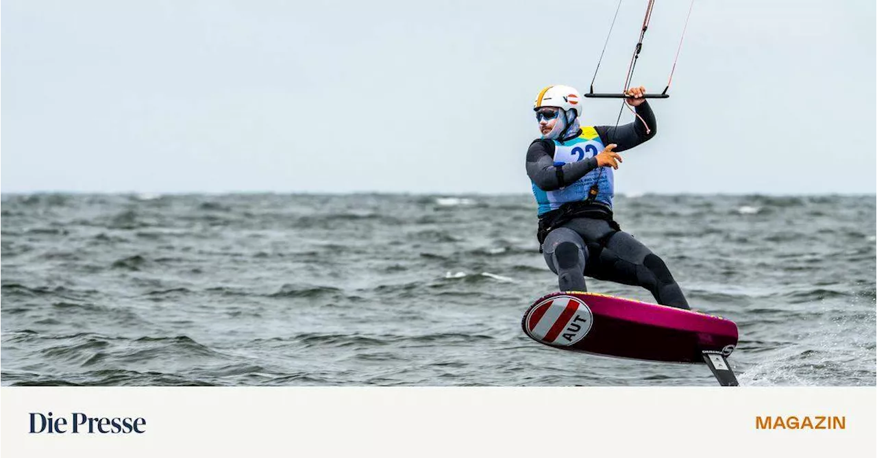 Valentin Bontus: Der Segler trägt einen RTL-Skianzug