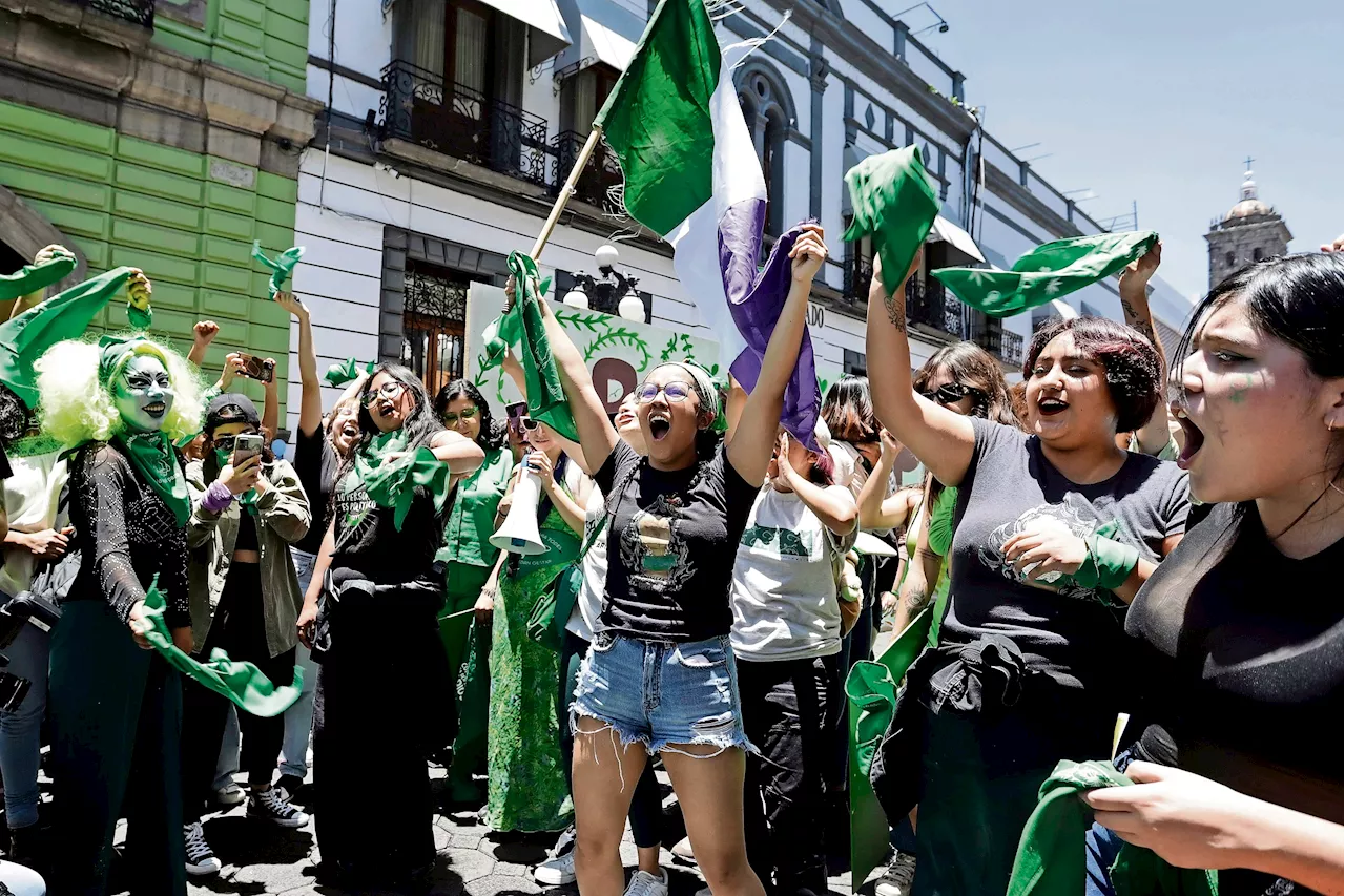 Tribunal colegiado ordena a Congreso de Nayarit derogar el aborto del Código Penal