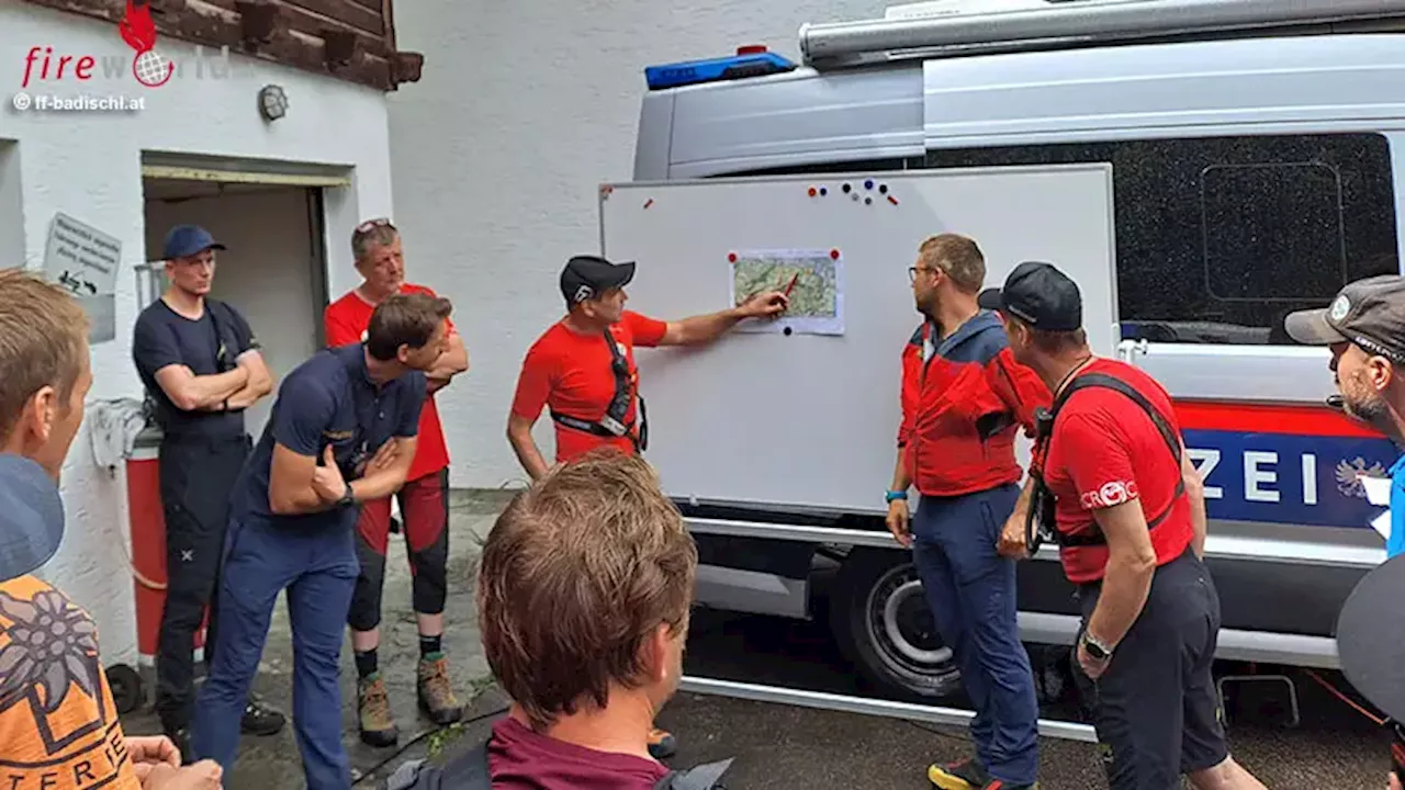 Oö: 9 Ischler Feuerwehren / Feuerwachen suchten nach vermisstem 65-Jährigen auf der Katrin