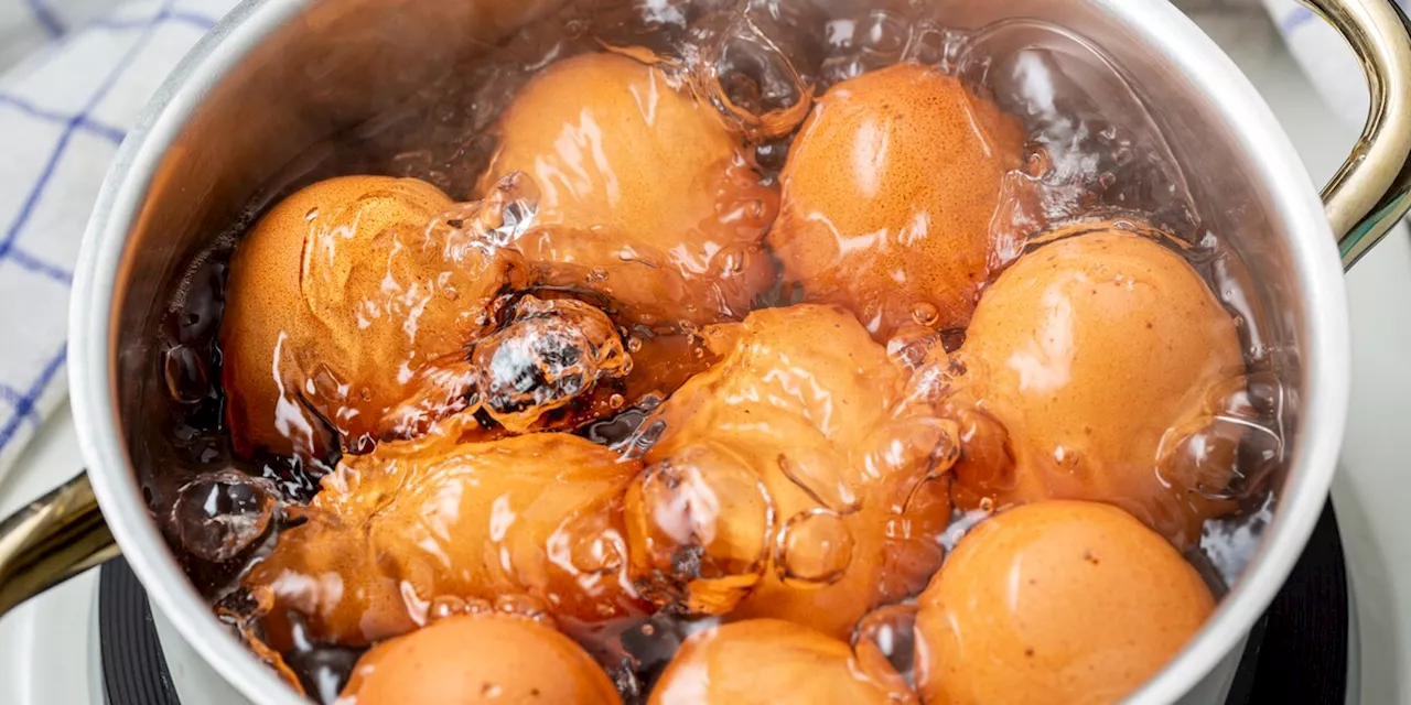 Frühstück: Mit diesem Hausmittel-Trick platzen Eier nicht mehr beim Kochen