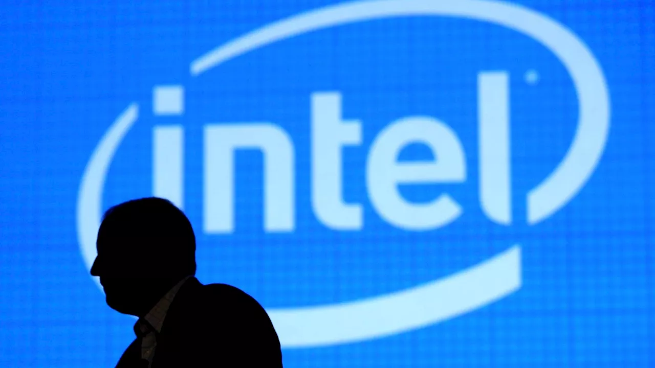 Intel Shares Freefall As American Chipmaking Giant Careens Toward Worst Day Ever