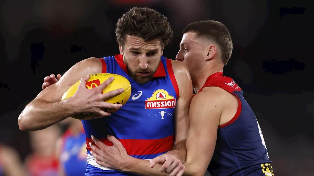 LIVE AFL: Bulldogs off to a ferocious start to continue push as Dees’ season hangs by a thread