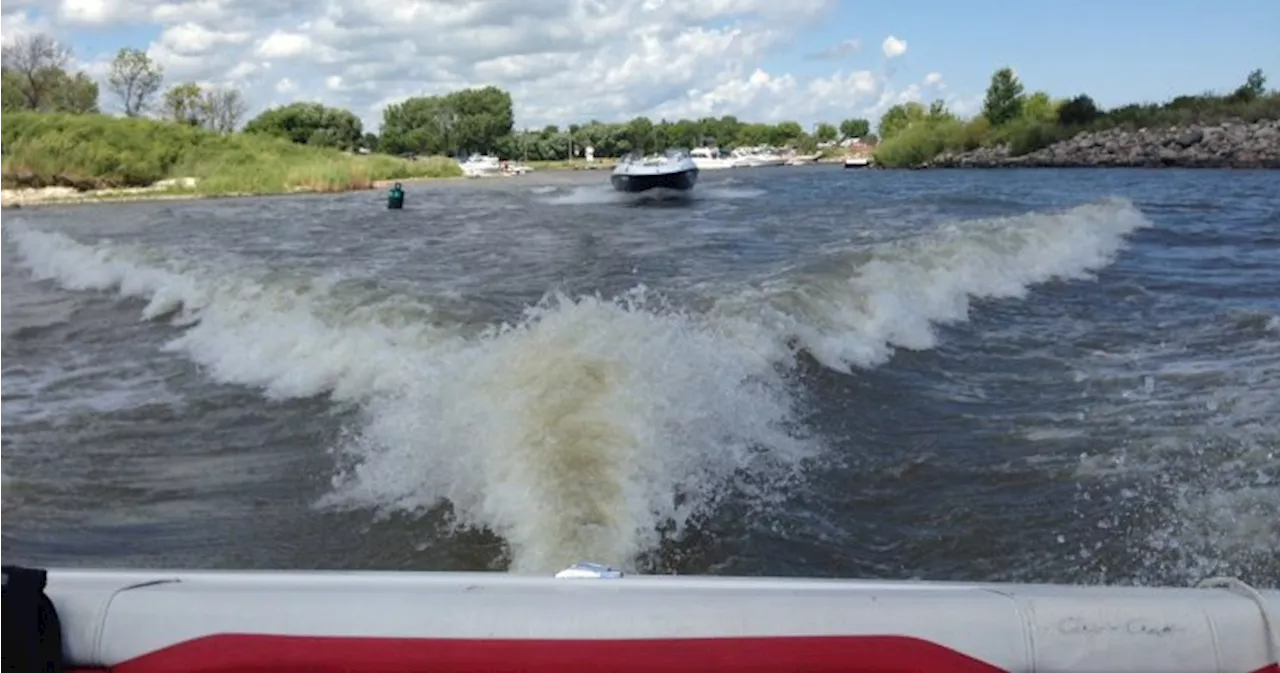 Don’t drink and boat: Lifesaving Society Manitoba urges sobriety on the water this long weekend