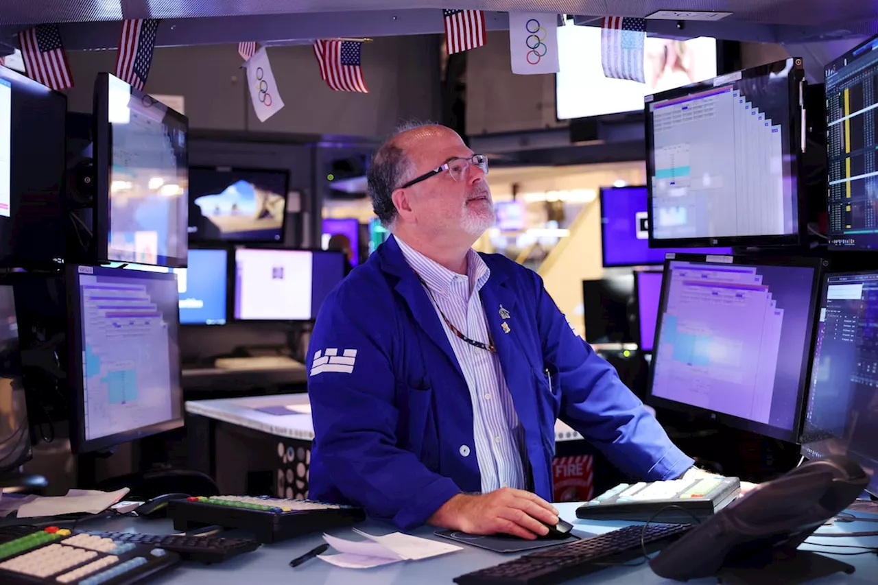 Flaring economic worries threaten U.S. stocks rally
