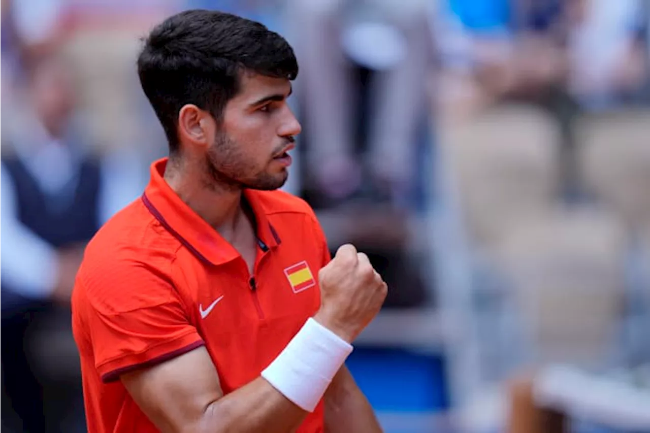 Carlos Alcaraz reaches the Olympics men's tennis singles final by beating Felix Auger-Aliassime