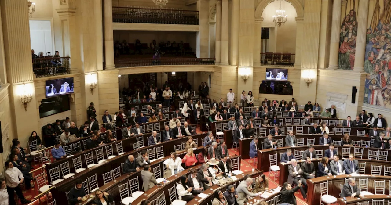 Ley punto final: Terceros y militares podrían ser cobijados