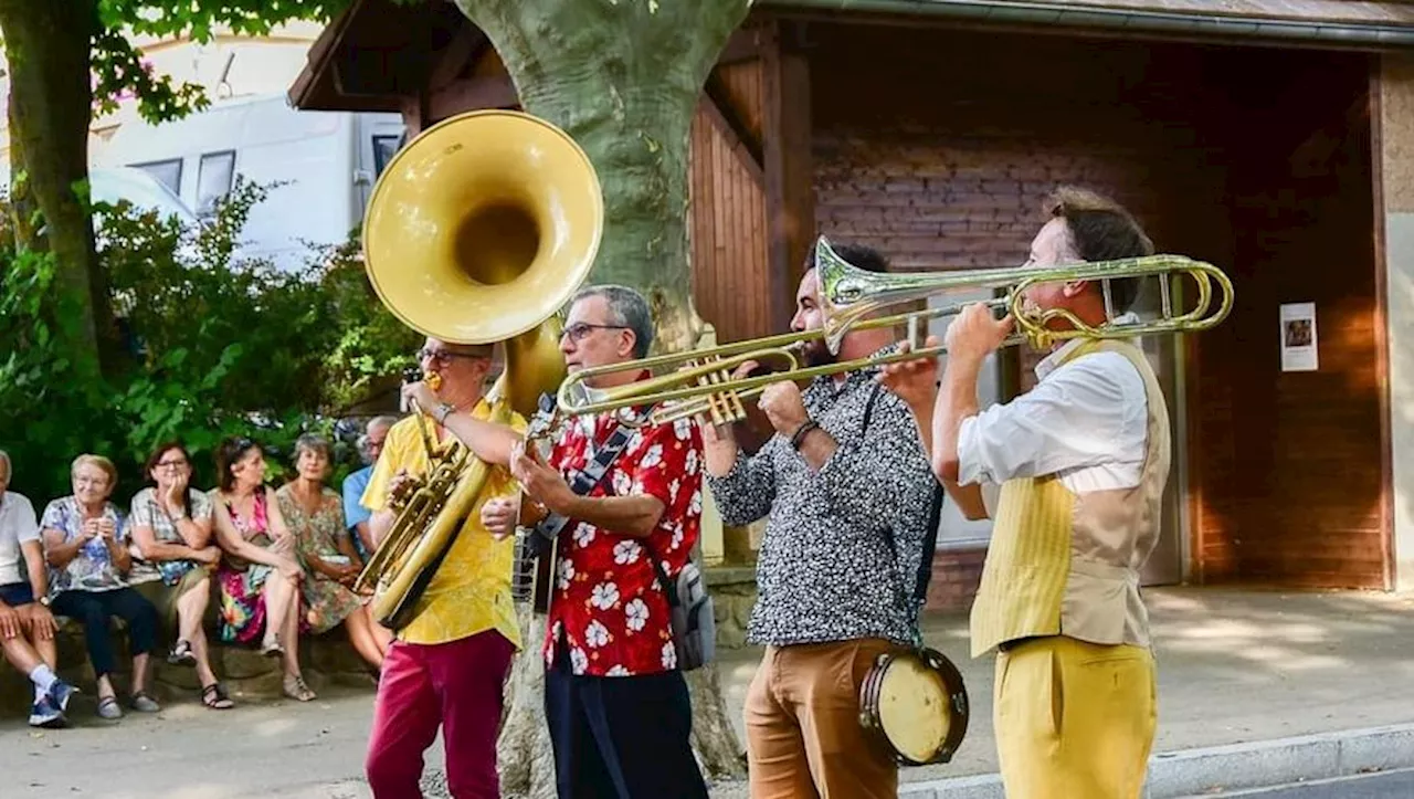 Lunel : Les Tontons swingers inaugurent le “off” sur la place des Caladons