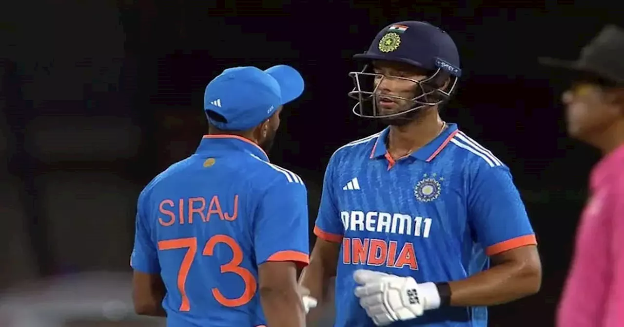 SL vs IND highlights: टाई हो गया भारत-श्रीलंका के बीच पहला वनडे, जीत के लिए 231 रन भी नहीं बना पाए भारतीय दिग्गज