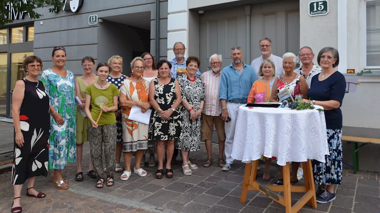 Weltladen Tulln lud zum Welt-Sommer-Abend mit Literatur und Wein