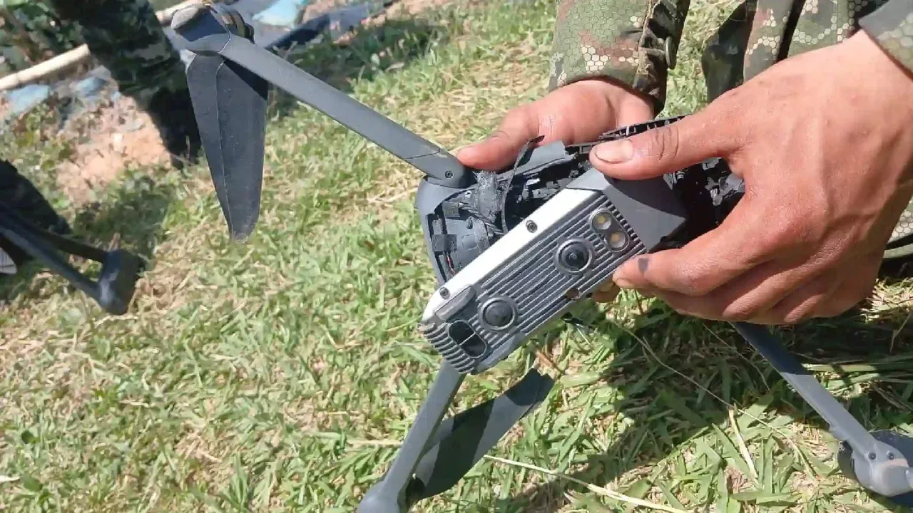 Nuevo ataque de las disidencias de las Farc con drones: un soldado quedó herido en Tolima