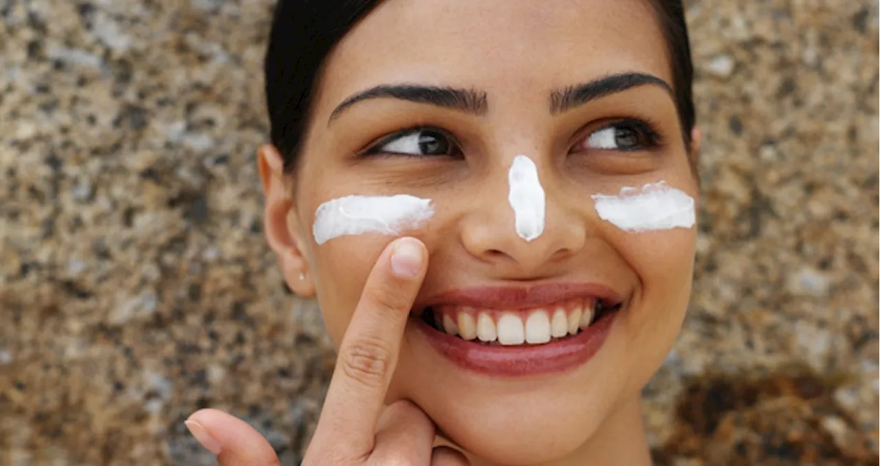 Acné en été : quels traitements ? le soleil peut-il donner des boutons ?