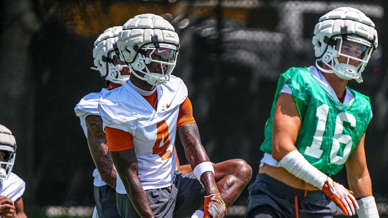 Texas Longhorns Still Determining Best Defensive Fit For In-Helmet Communications