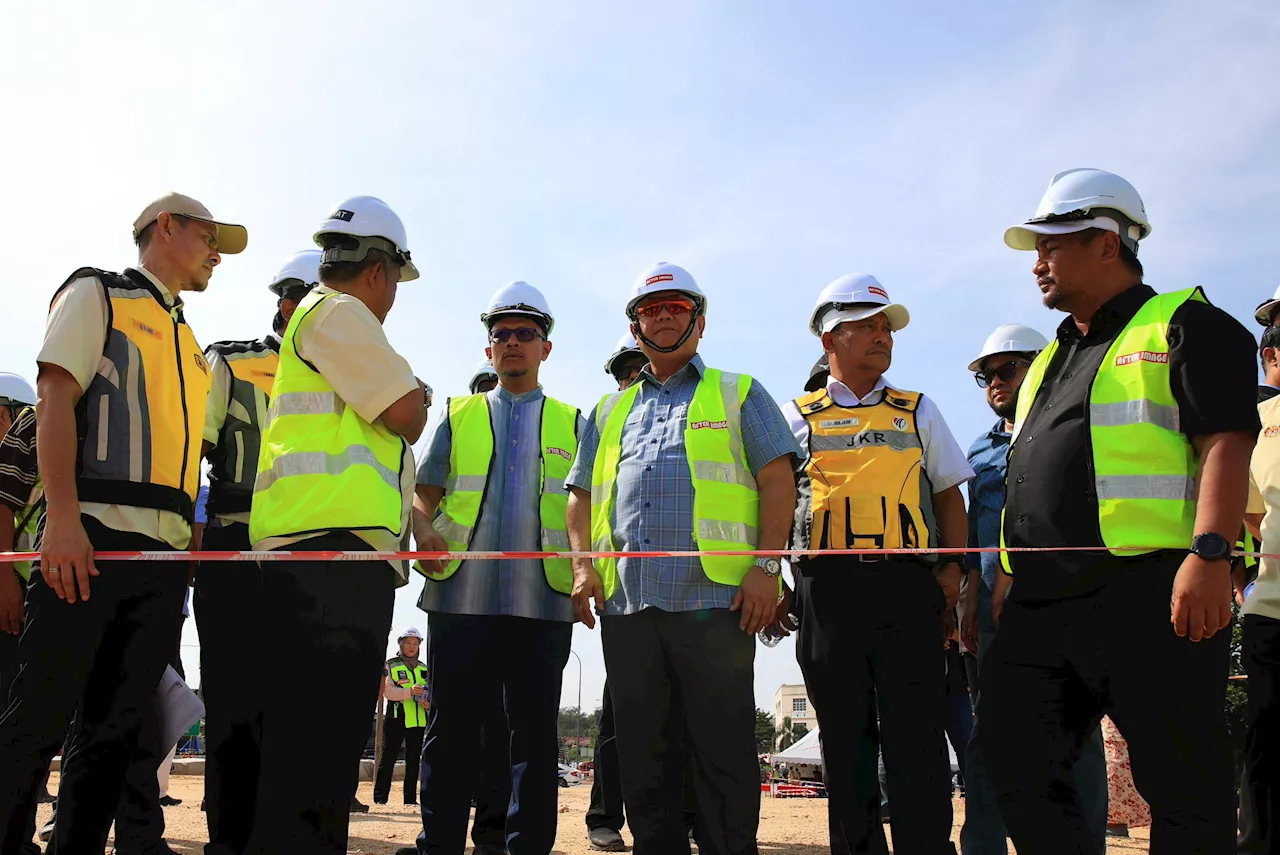 Pakej 2B Projek Lebuh Raya Kota Bharu-Kuala Krai jangka siap dua tahun lagi