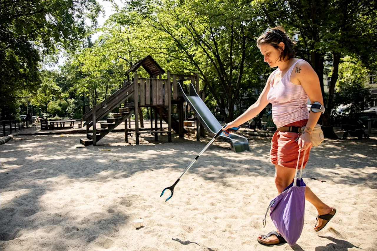 Müll auf Spielplätzen in Kreuzberg und Neukölln: Jetzt nehmen Eltern die Sache in die Hand