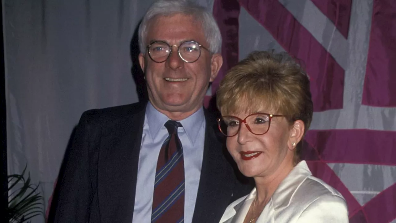 Sally Jessy Raphael praises Phil Donahue following his death