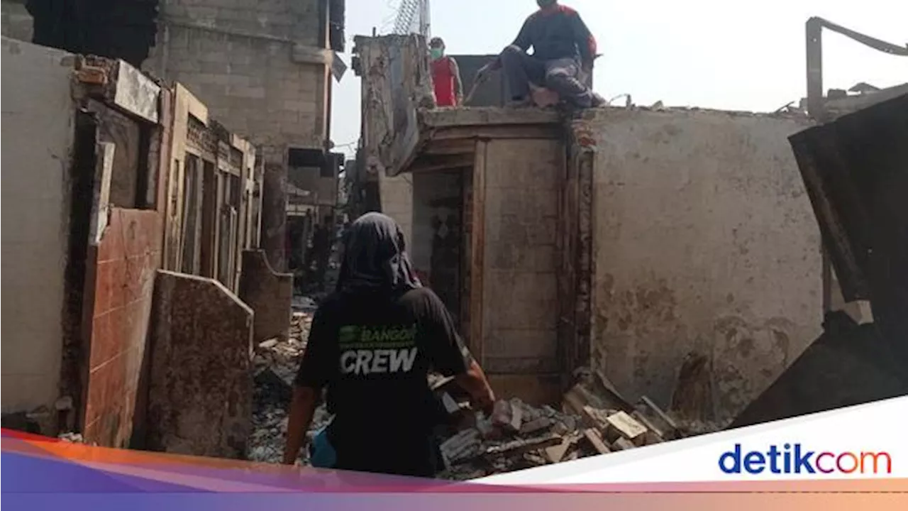 Warga Terdampak Kebakaran Manggarai Direlokasi ke Rusun Pasar Rumput