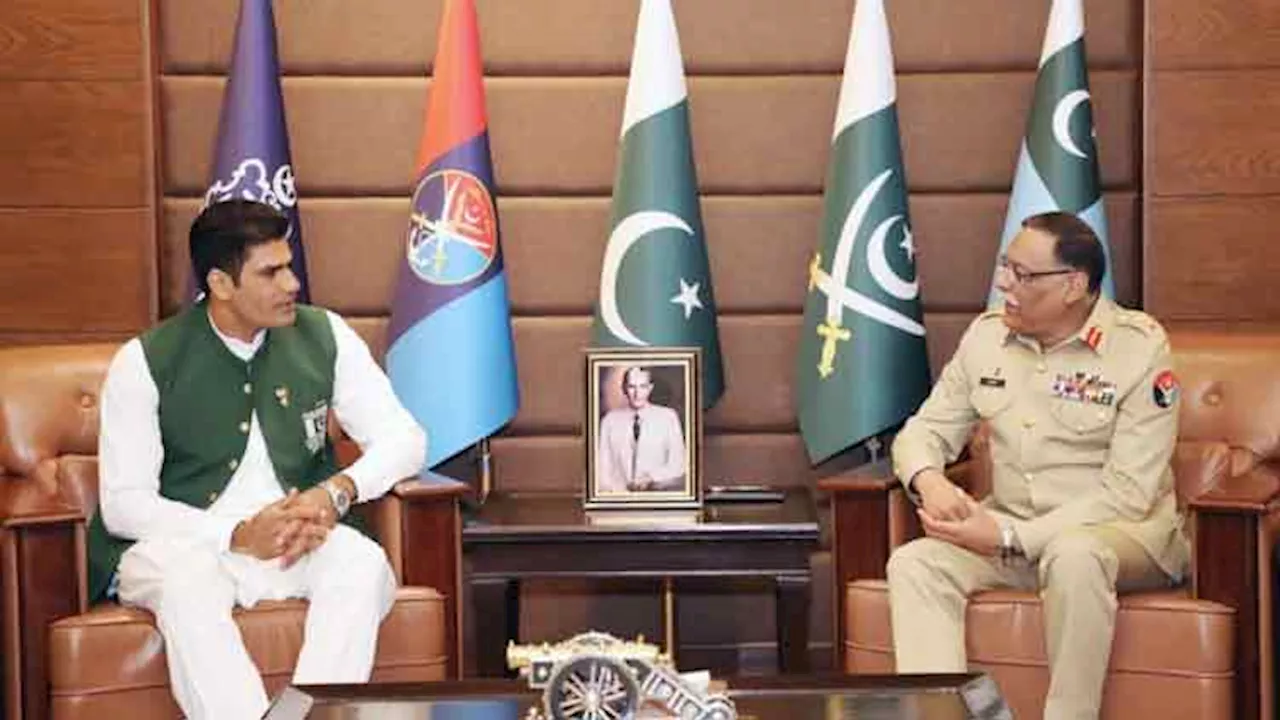 Olympic hero Arshad Nadeem calls on CJCSC Gen Sahir Shamshad Mirza