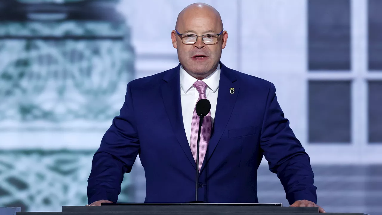 DNC apparently snubs Teamsters president following his historic RNC speech