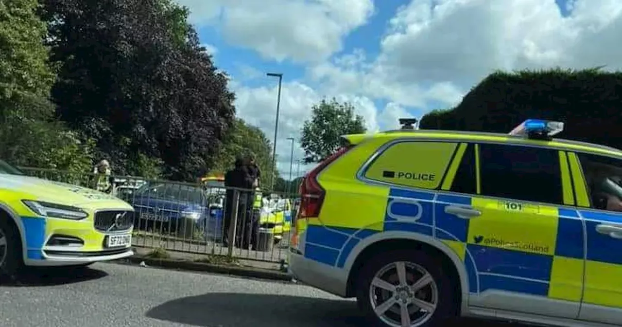 High speed police chase in Lanarkshire as two men and teenager arrested