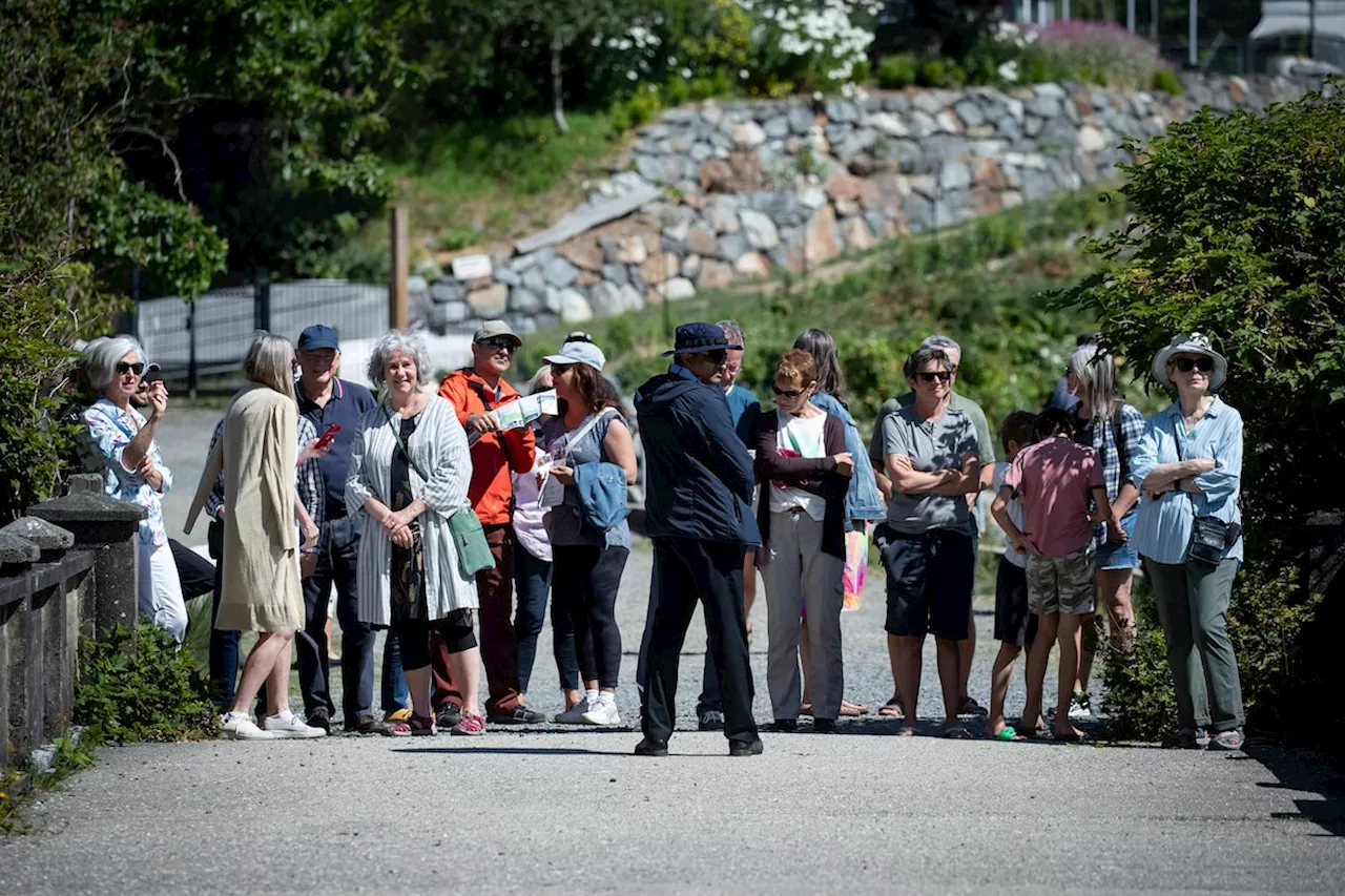 Strained RCMP resources mean a ‘delicate balance’ on protecting MPs, internal memo shows