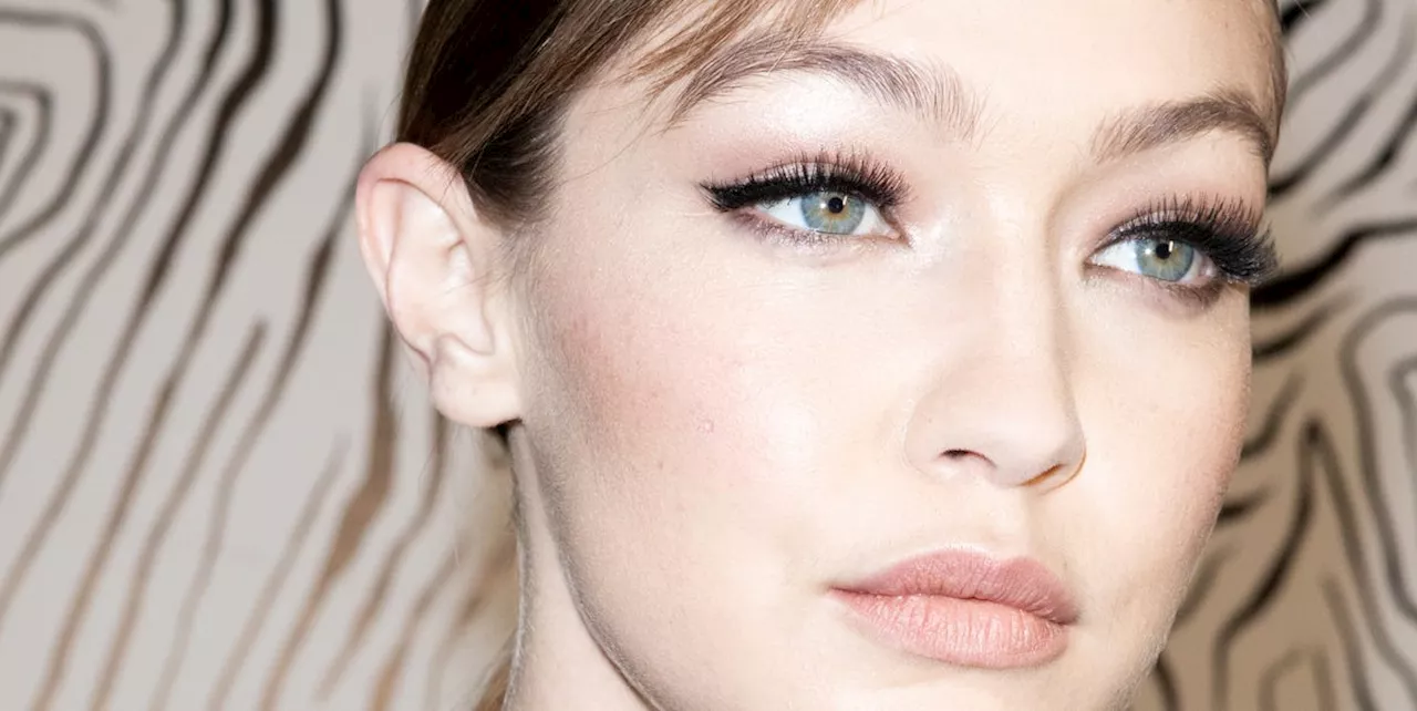 The 8 Best Heated Eyelash Curlers for Major Lashes That Last