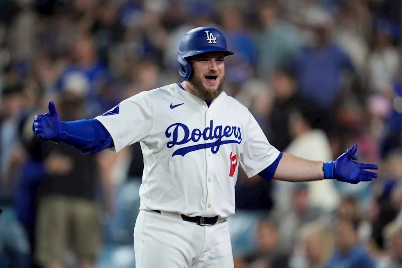 Gavin Stone, Max Muncy shine as Dodgers shut out Mariners