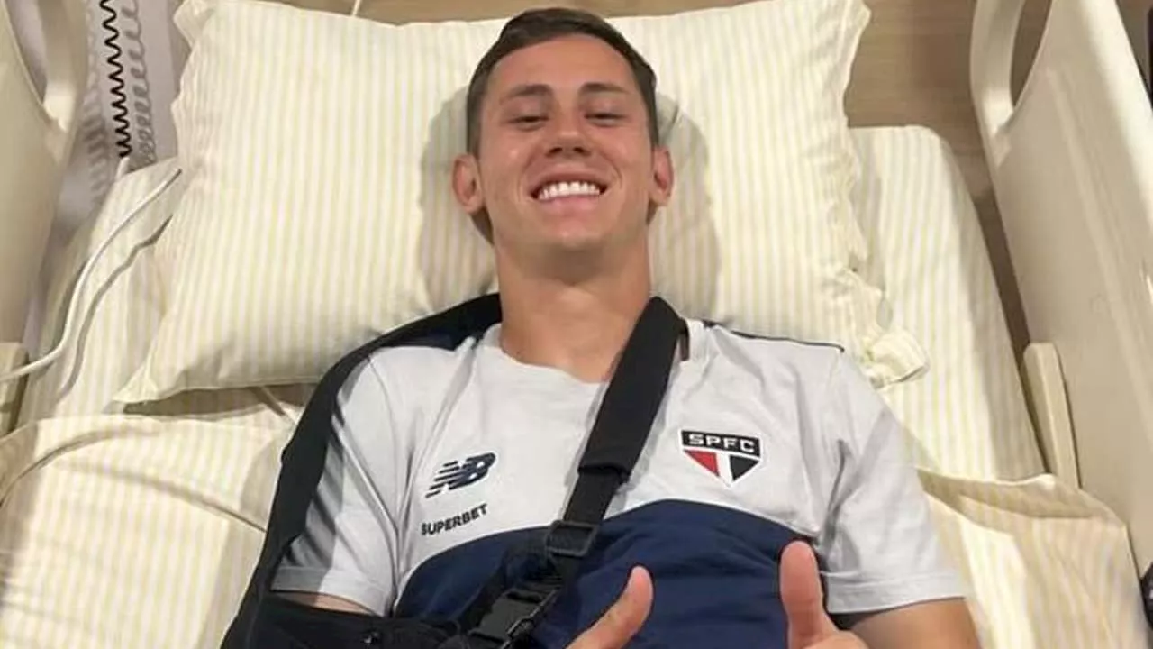 Lateral do São Paulo, Patryck recebe alta de hospital após fratura no Choque-Rei