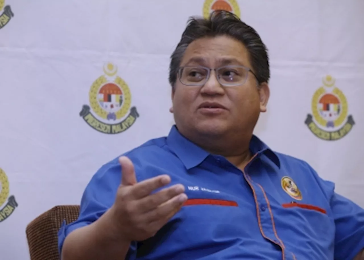 ‘Extraordinary courage’ to confront ‘vindictive’ Dr Mahathir, Nur Jazlan says in defence of Umno president Zahid