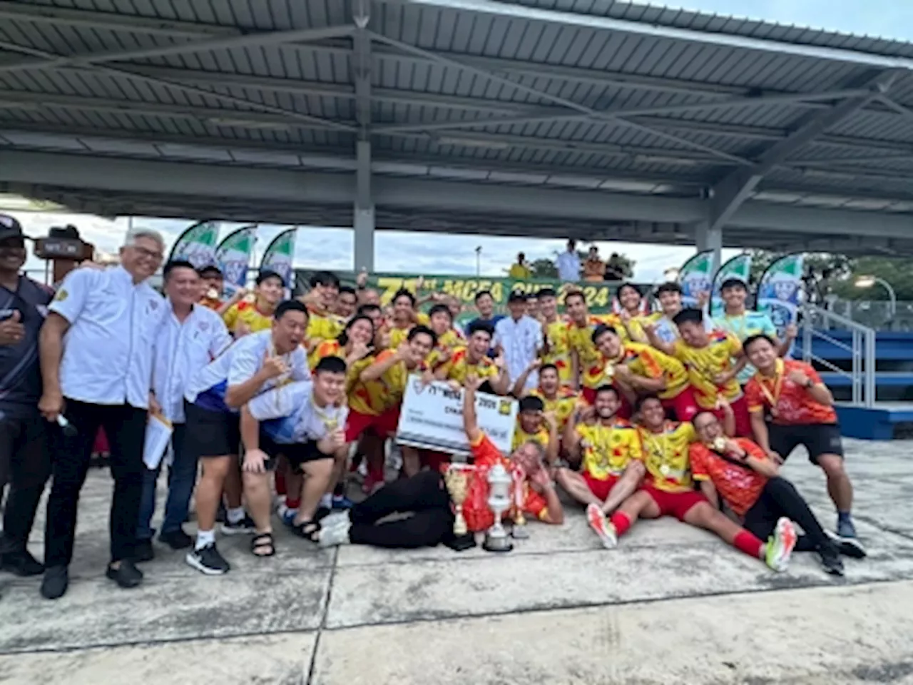 Selangor Chinese wins the 71st Malaysian Chinese Football Association Cup... and yes, it is one of Malaysia’s oldest and last remaining race-based sports tournaments