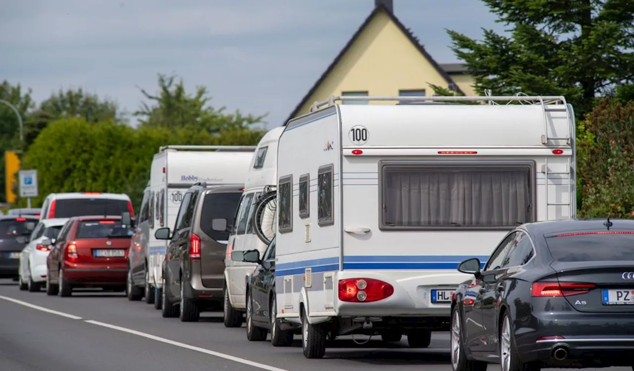 Polizei nimmt Camper ins Visier – und wird bei 1000-Kilo-Boot fündig