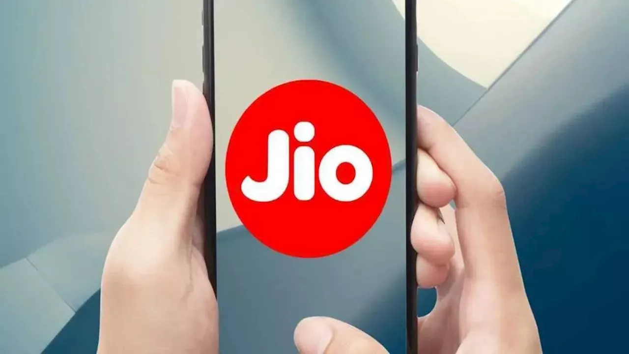 Jio ने पेश किया सबसे सस्ता प्लान, कीमत जानकर तुरंत कराएंगे रिचार्ज