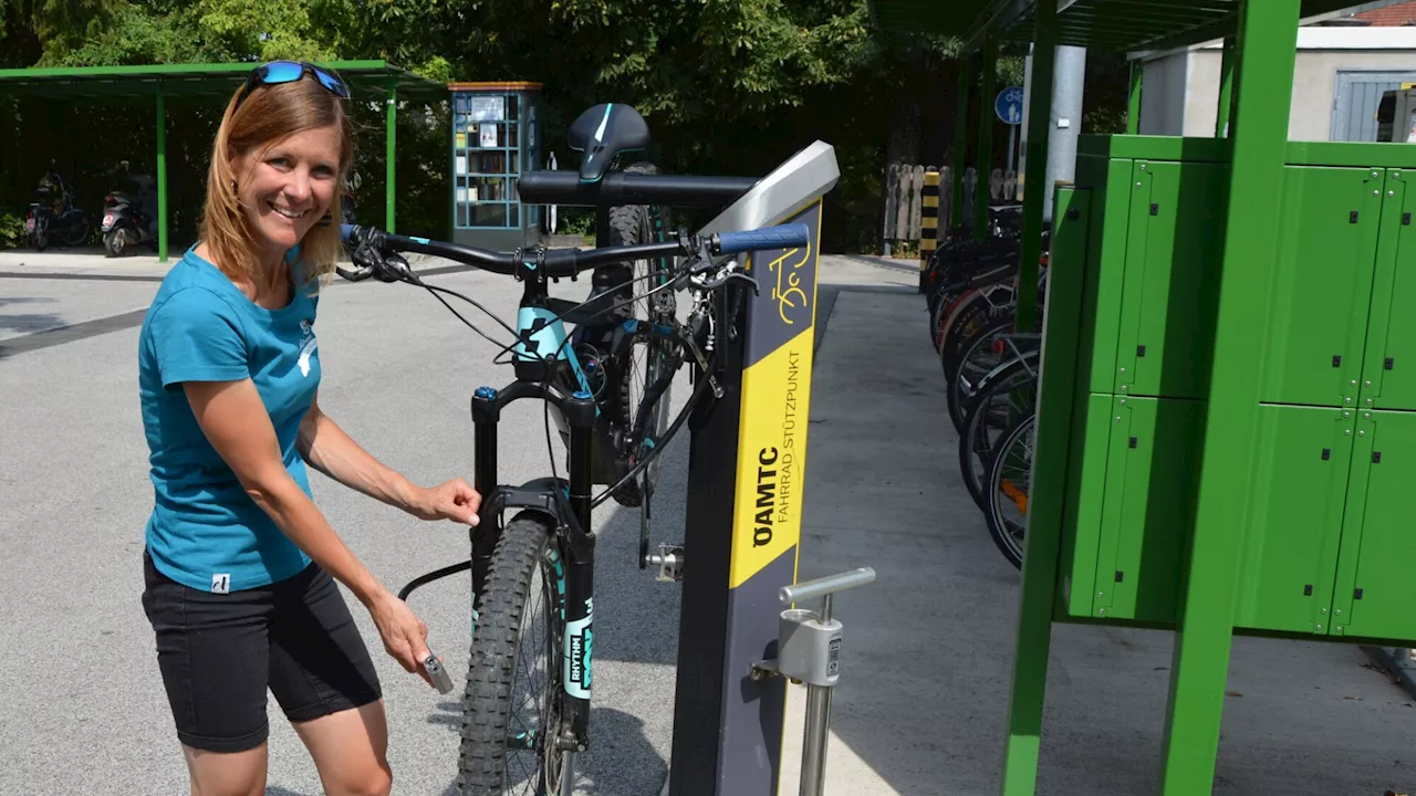 Ein Fahrradstützpunkt beim Bahnhof Kirchberg