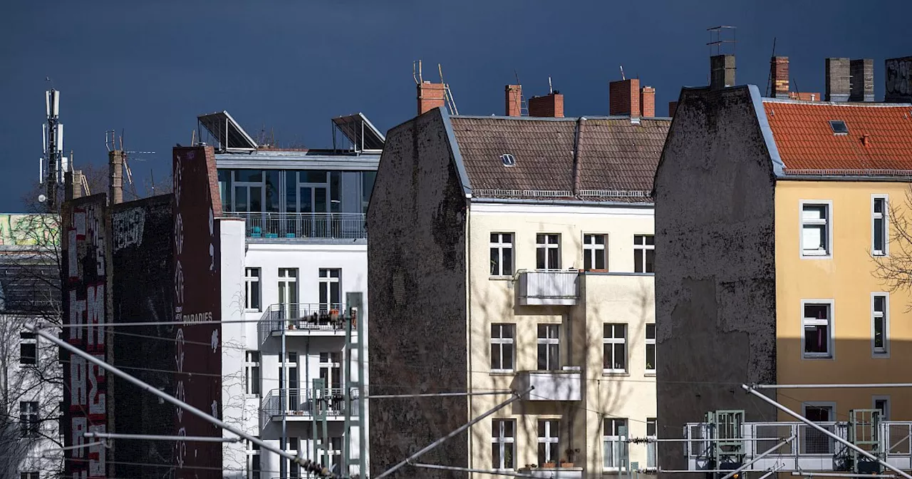 Kosten explodieren plötzlich: Wie die Energiesanierung eine Hausgemeinschaft spaltet