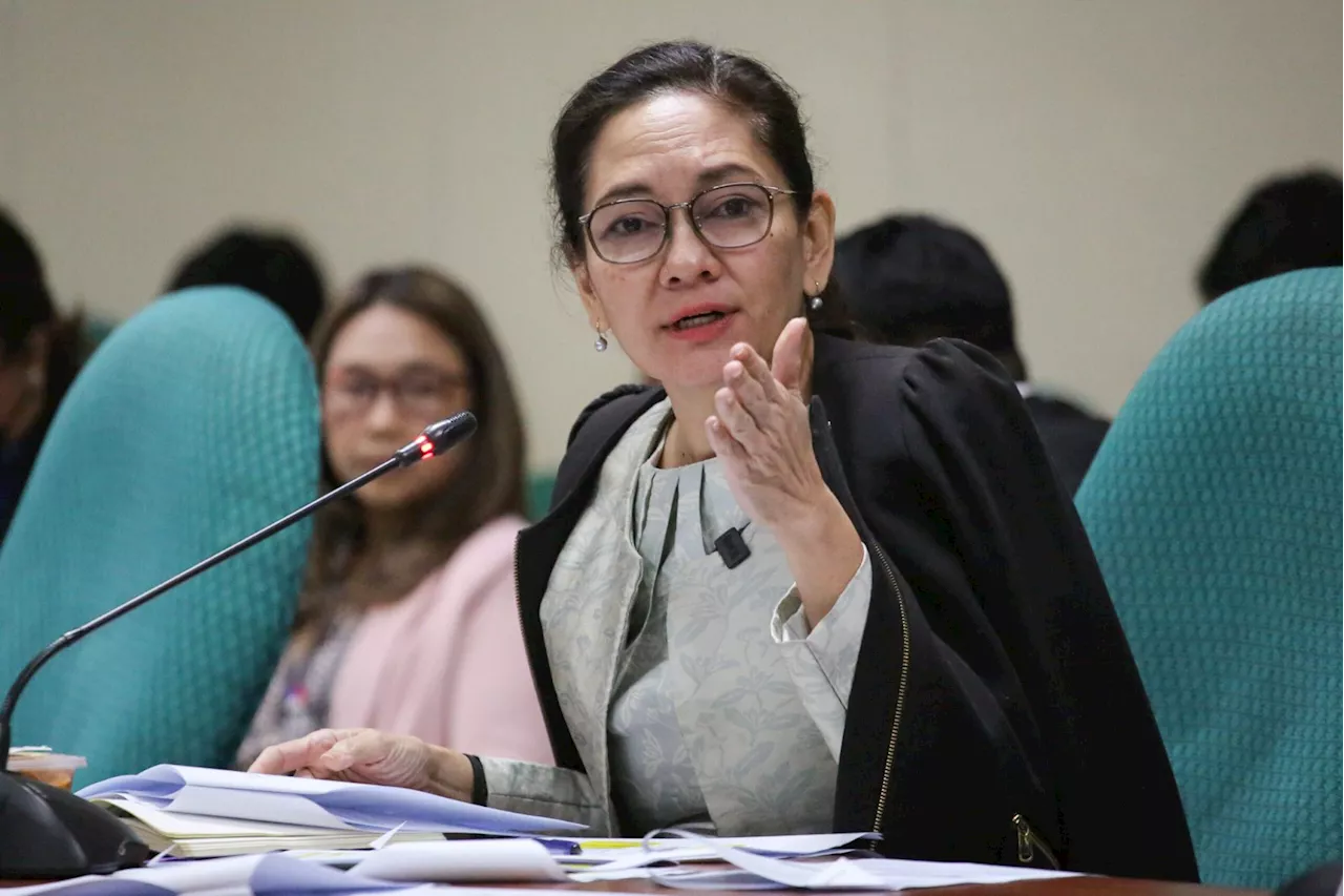 Hontiveros urges DFA to cancel Alice Guo’s passport