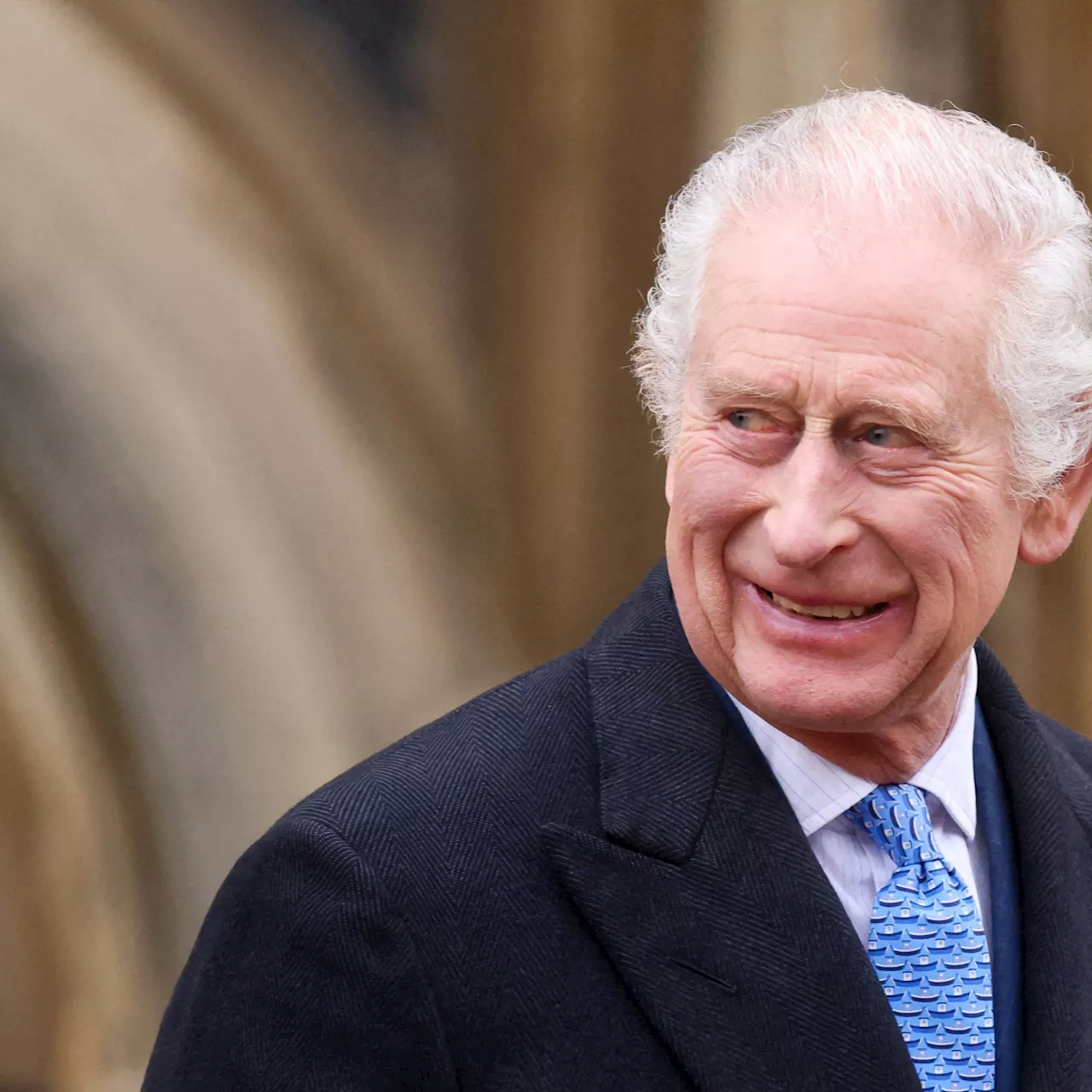 Royaume-Uni : Charles III en visite à Southport trois semaines après les meurtres de trois fillettes