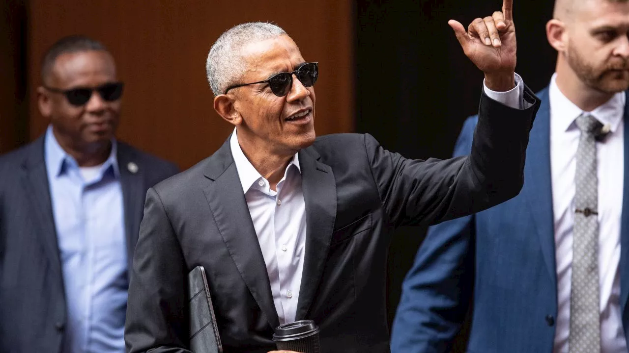 WATCH LIVE: Obamas to headline second night of Democratic National Convention