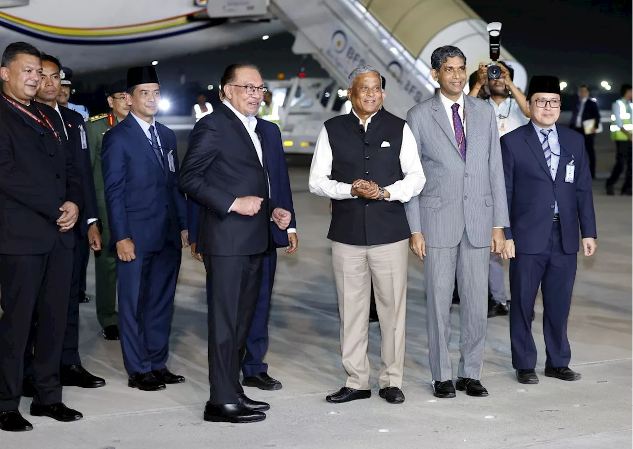 Anwar arrives in New Delhi, bolsters 67 years of strong Malaysia-India relations