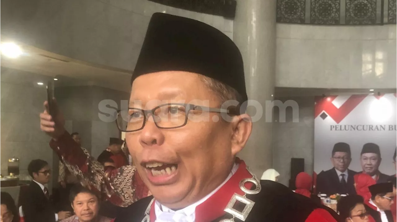 Tanpa Libatkan Anwar Usman, MK Tolak Gugatan Batas Usia Calon Kepala Daerah yang Digugat Mahasiswa