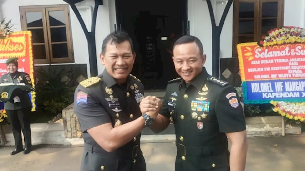 Resmi Dilantik Jadi Kadispenad Gantikan Brigjen TNI Kristomei, Kolonel Wahyu Pecah Bintang