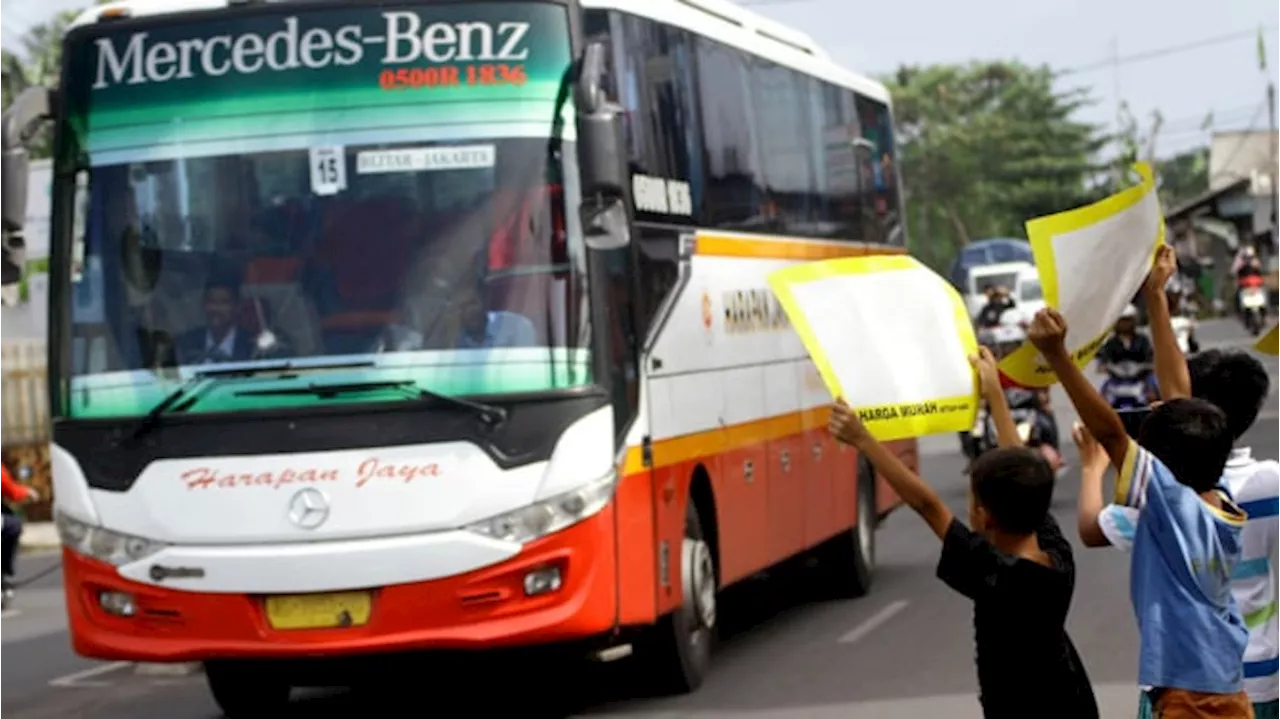 Viral Video Bocah Alami Kejadian Mengenaskan saat Asyik Rekam Bus Telolet