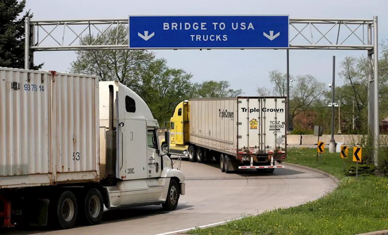 As Canada braces for rail stoppage, truckers scramble to meet demand