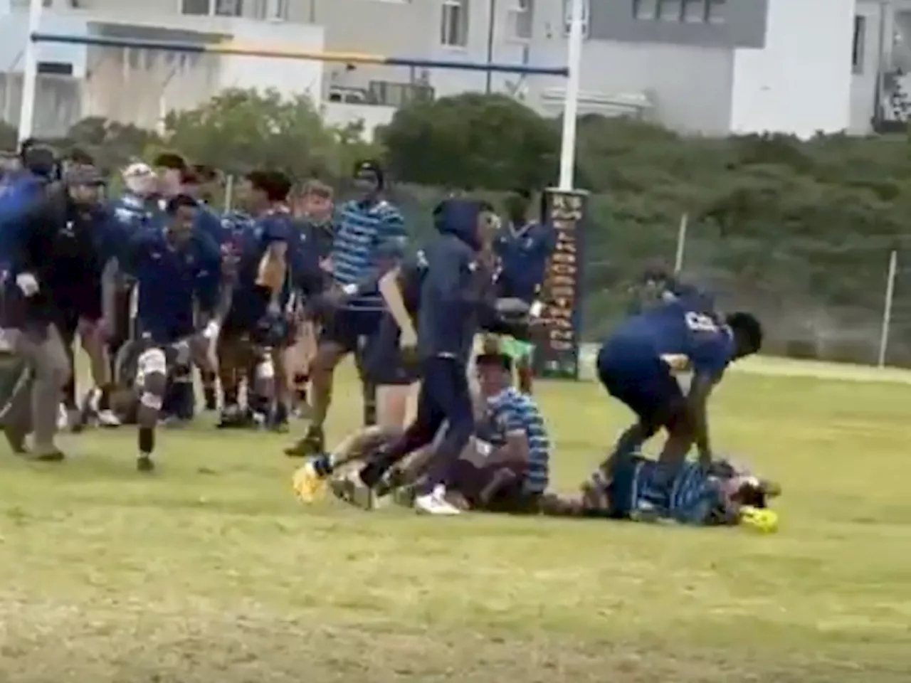 Yet Another Cape Town School Rugby Derby Ended In Violence [Video]